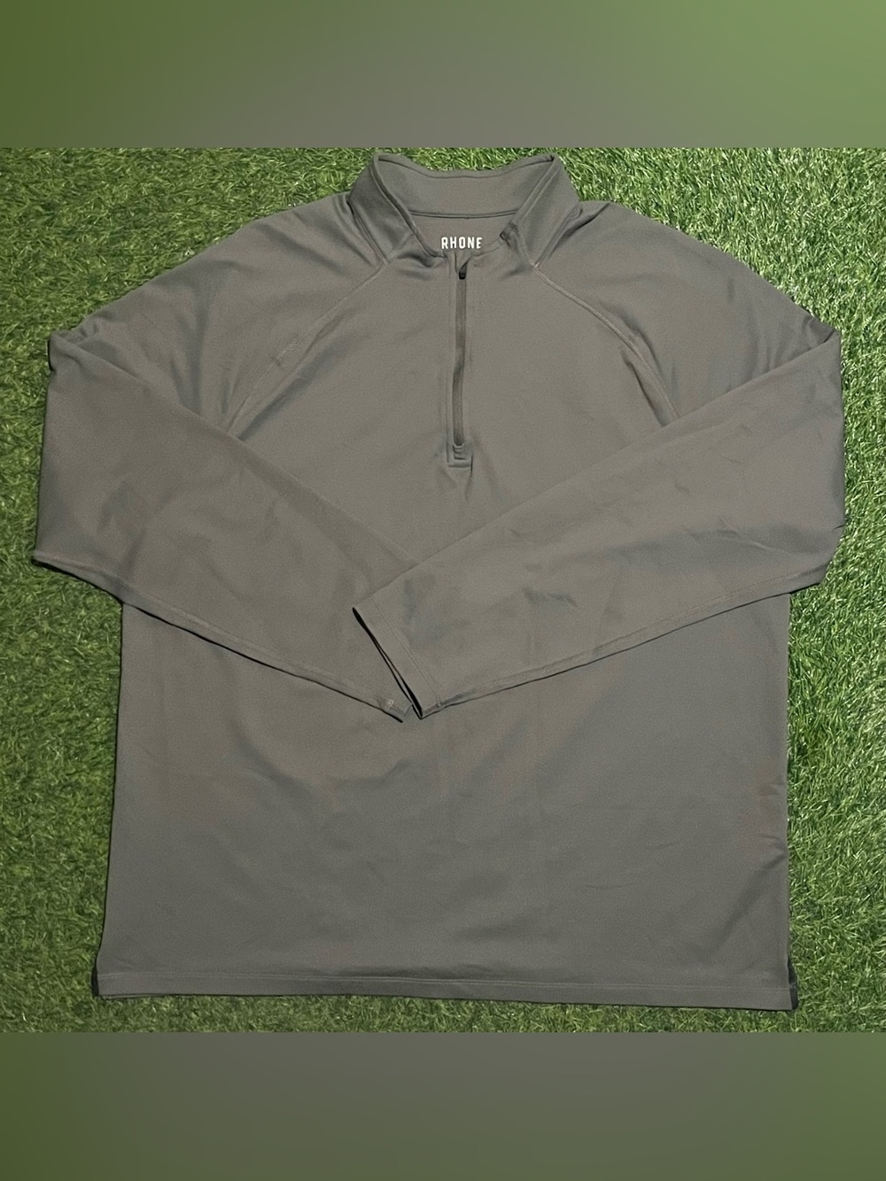 Rhone Pullover Performance Mens XL Gray Quarter Zip Mock Neck Long Sleeve Nylon